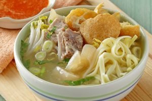 Mie Kocok Khas Bandung