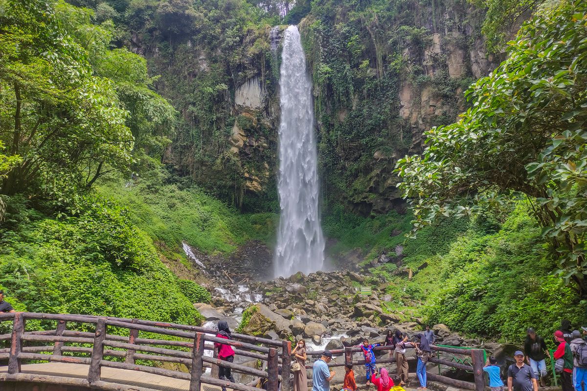 Grojogan Sewu Tawangmangu Pesona Alam yang Memikat di Jawa Tengah