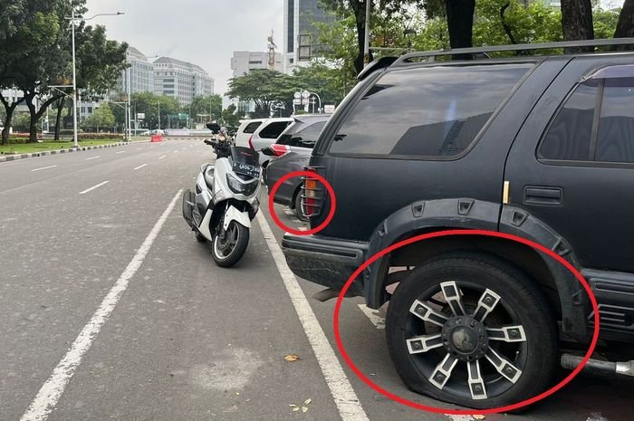 Terungkap! Mobil yang Bannya Dirusak Petugas Saat Parkir di Monas