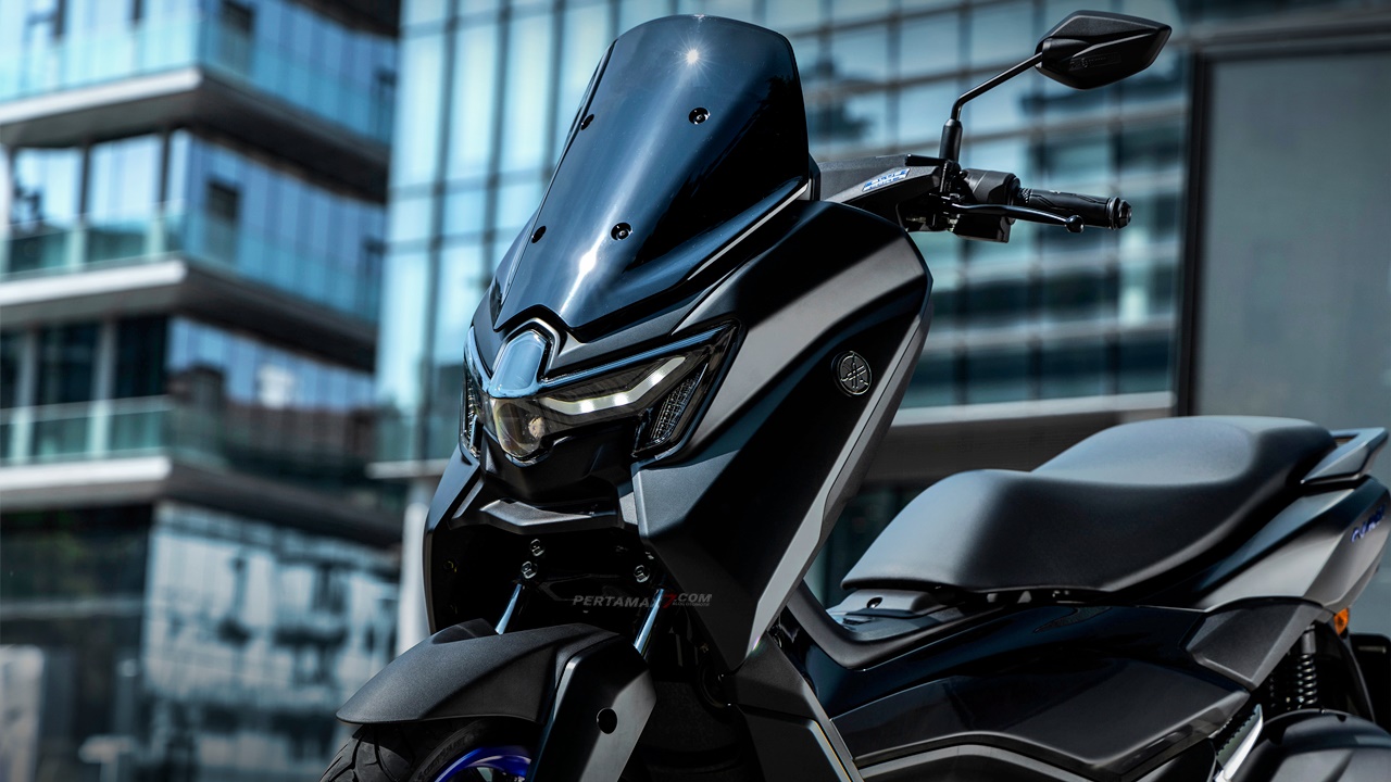 Yamaha NMax 125 Facelift 2024: Skutik Gahar yang Mulai Gebrak Pasar Eropa