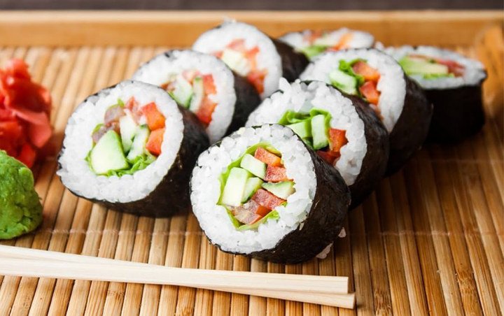 Sushi: Kenikmatan Makanan Khas Jepang yang Mendunia