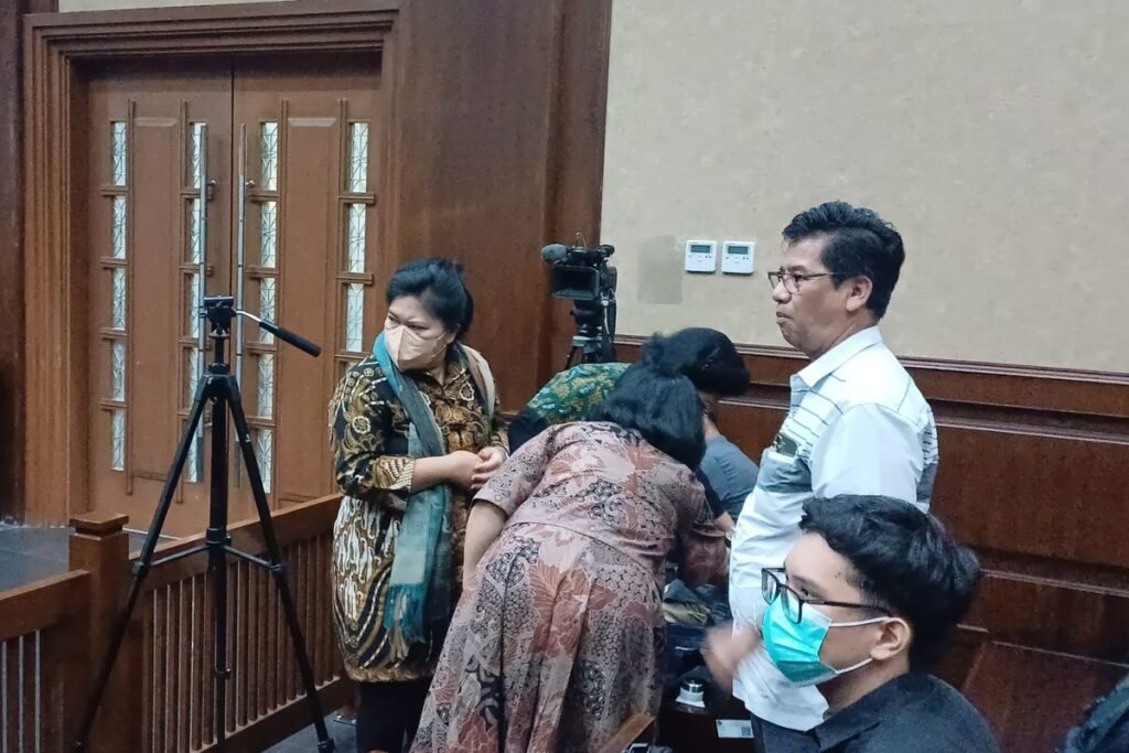 Tangisan Istri Hakim yang Bebaskan Ronald Tannur: Kisah Emosional di Balik Keputusan Kontroversial