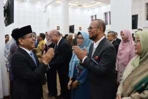 Rektor UT Prof Ojat Darojat Dilantik sebagai Deputi Kemenko PMK: Langkah Baru untuk Pendidikan dan Pembangunan Masyarakat