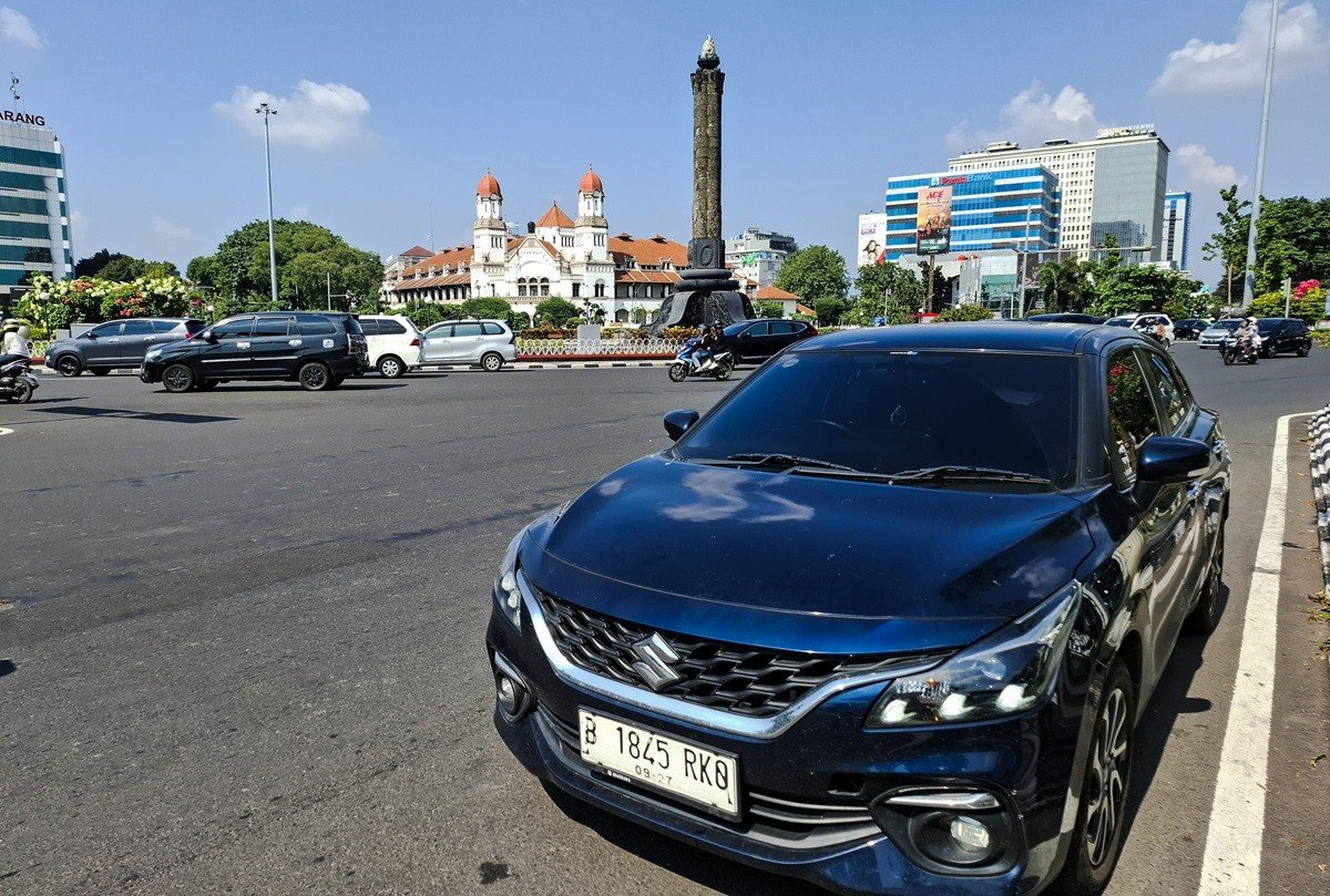 Suzuki Baleno Jadi Hatchback Terlaris Sepanjang 2024: Dominasi dan Keunggulannya