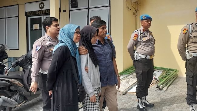 Tahun Baru Kelabu Alda: Keluarganya Meninggal Usai Ditabrak Calya