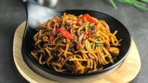 Mie Gomak Medan: Spaghetti Batak yang Bikin Lidah Bergoyang!