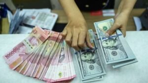 Rupiah Jeblok ke Rp16.859 per Dolar AS: Apa yang Membuat Mata Uang Kita Terpuruk?