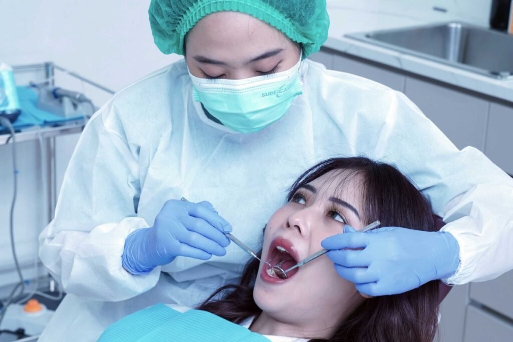Kemenkes Tambah 865 Dental Unit untuk Puskesmas: Langkah Besar untuk Peningkatan Layanan Kesehatan Gigi di Indonesia