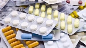 Antibiotik Bukan Permen: Cegah Resistensi Antimikroba dengan Minum Sesuai Resep