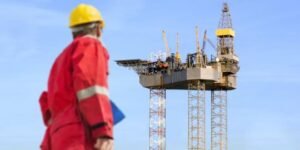 Regulasi Berjibun dan Kerap Berubah: Mengapa Investor Ragu Menanamkan Modal di Indonesia?