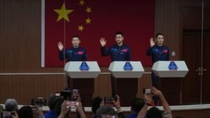 China Kirim 3 Astronot ke Antariksa: Apa Tujuannya?