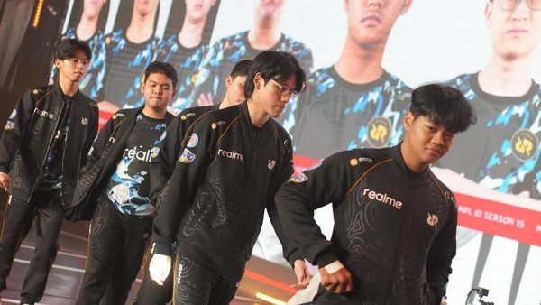 RRQ Hoshi Kuasai Paruh Musim MPL ID S14: Kemenangan Krusial di Pekan Kelima