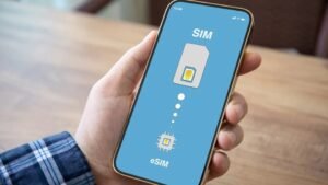 eSIM Wajib? Begini Respon Operator Seluler Indonesia terhadap Aturan Baru