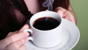 Kabar Baik untuk Pencinta Kopi: Studi Baru Ungkap Manfaatnya Cegah Penyakit Neurologis