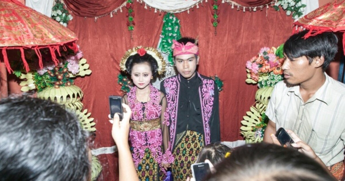  Perubahan Peran Orang Tua Setelah Pernikahan Anak: Menjaga Harmoni dan Kemandirian 