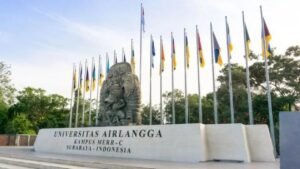 Bongkar Perbedaan! Unair Buka 4 Jalur Mandiri, Kamu Pilih yang Mana?