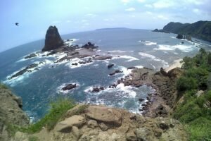 Papuma: Surga Tersembunyi di Ujung Jawa Timur yang Wajib Masuk Bucket List!
