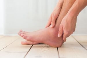 Terbalik dari Normal! Pria Ini Kepanasan Saat Dingin, Membeku Saat Panas: Penyakit Misterius yang Bikin Heboh