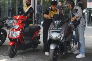 Motor Listrik 2025 Merosot Tajam! Ini 5 Penyebab Penjualannya Anjlok