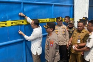 Disegel Bukan Berarti Tutup: Gudang Sentosa Seal Diam-diam Beroperasi, Pemkot Surabaya Angkat Bicara
