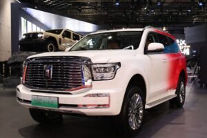 GWM Tank 500 Hi4-Z: SUV Canggih dengan Teknologi Terbaru yang Menggebrak Pasar