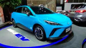 MG 4 EV: Mobil Listrik Futuristik dengan Harga Bersahabat