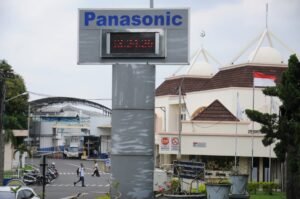 Gelombang Kejutan dari Panasonic: PHK 10.000 Karyawan, Apa yang Sebenarnya Terjadi?