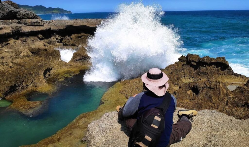 Surga Tersembunyi di Selatan Jawa: Eksotisme Pantai Kedung Tumpang Tulungagung