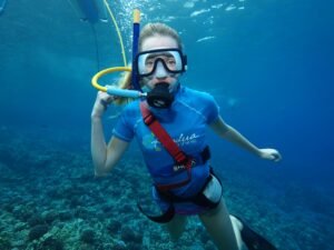 Menjelajahi Keindahan Bawah Laut: Panduan Lengkap Snorkeling untuk Pemula hingga Profesional