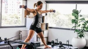 Olahraga Efektif di Ruang Sempit: Tips, Manfaat, dan Rangkaian Gerakan untuk Tubuh Bugar