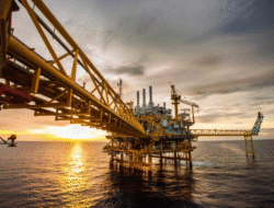 Harga Minyak Dunia Melemah Dipicu Kenaikan Stok Amerika Serikat