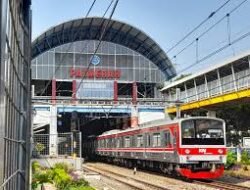 Cara Memanfaatkan Layanan Penitipan Bagasi di Stasiun Kereta Api Agar Bisa Jalan-Jalan Dengan Ringan